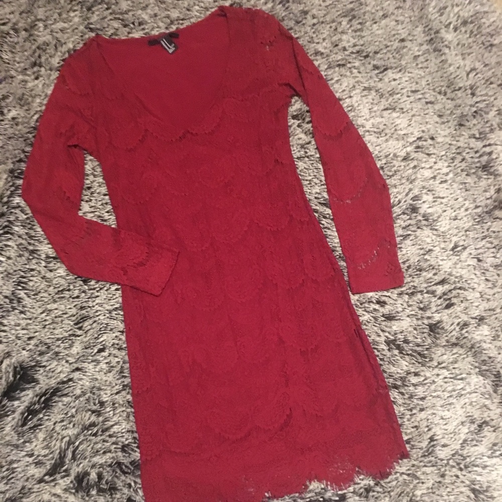 Maroon / Burgundy Fitted Lace Dress Medium